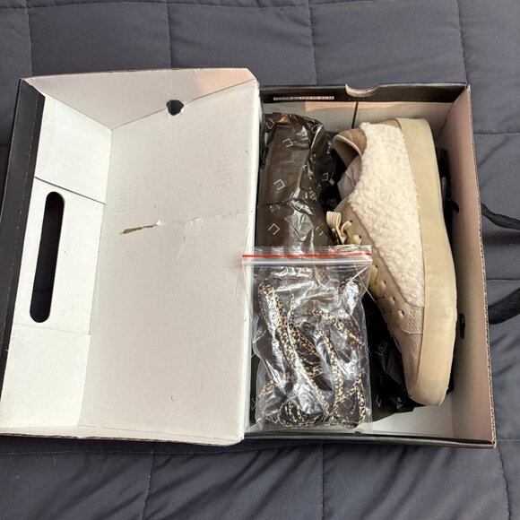 ShuShop Pamela Sneaker - Size: 7.5 - NIB - Picture 14 of 16